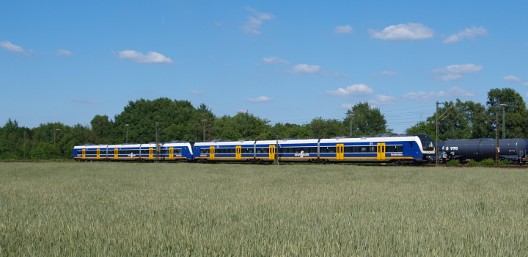 S-Bahn nach Bremen kurz hinter Barrien