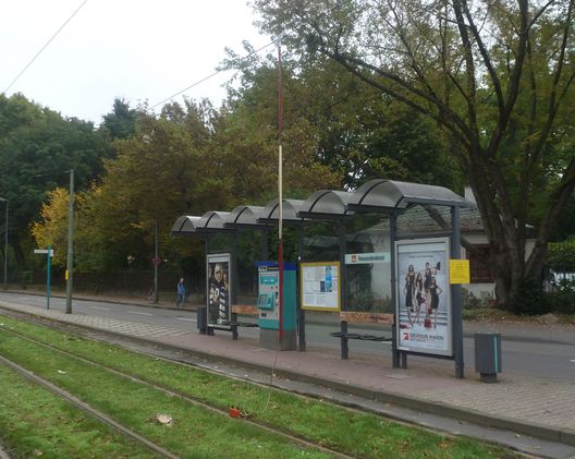 Straßenbahnbaustelle in der Friedberger Landstraße