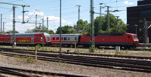 BR 120 im IC-Dienst, Stuttgart Hbf