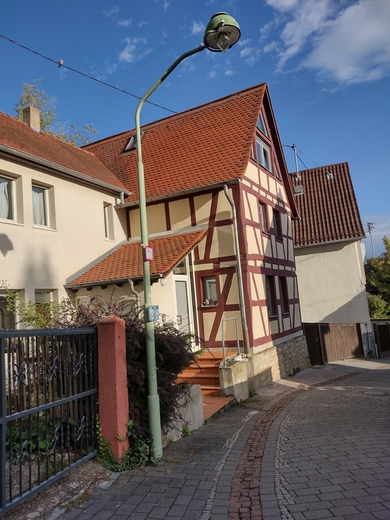 Schöne Fachwerkhäuser im Frankfurter Stadtteil Seckbach
