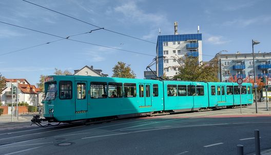 Straßenbahnen auf der Offenbacher Landstraße