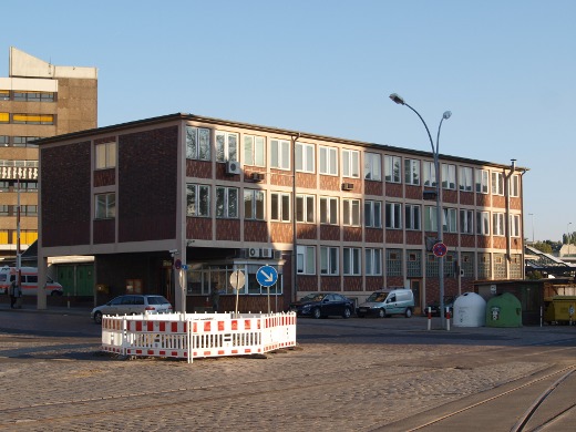 Verwaltungsgebäude im Westhafen