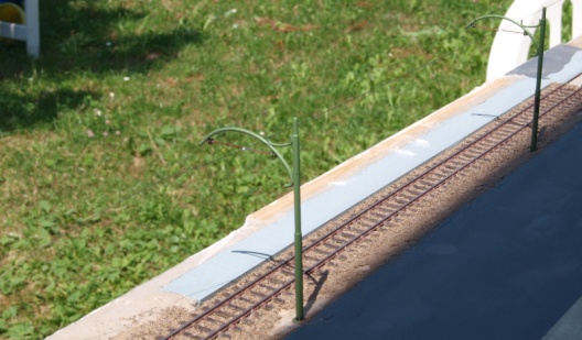 Oberleitungsbau auf den Straßenbahn-Modulen
