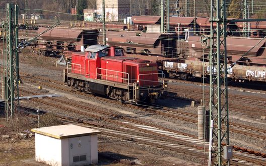 Rangierloks der Baureihe 294 in Frankfurt/Main Ost