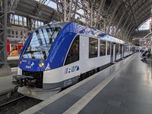Frankfurt am Main Hauptbahnhof, Fotos aus dem März und April 2026.