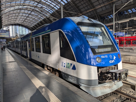 Frankfurt am Main Hauptbahnhof, Fotos aus dem März und April 2026.