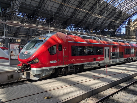 Frankfurt am Main Hauptbahnhof, Fotos aus dem März und April 2026.